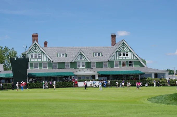 Oakmont Country Club Review (2026): Inside America’s Toughest Membership