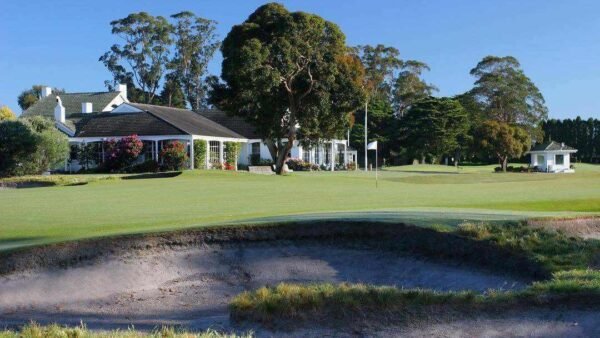 Kingston Heath Golf Club Review (2026): Sandbelt Genius or Too Hard to Access?