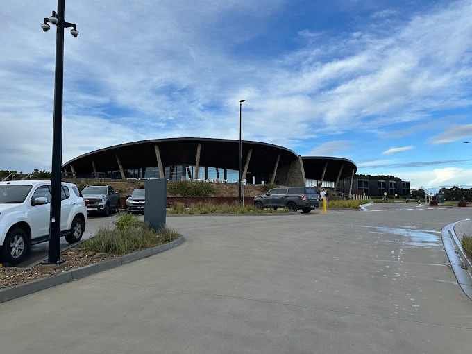 Curlewis Golf Club links-style public-access course