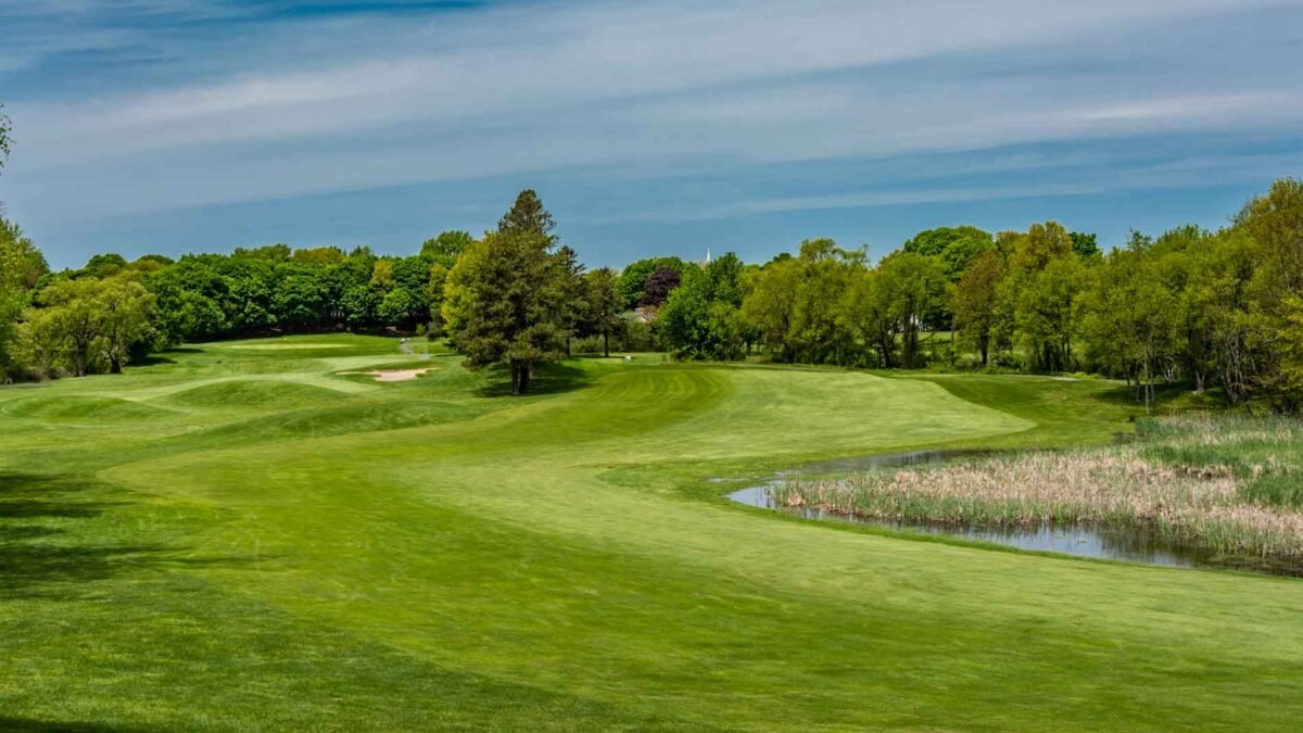 Mt Hood Golf Club Review (2026): Can 5,633 Yards Feel This Wild?