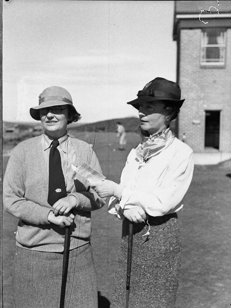 Historic NSW Club Cup golfers at La Perouse